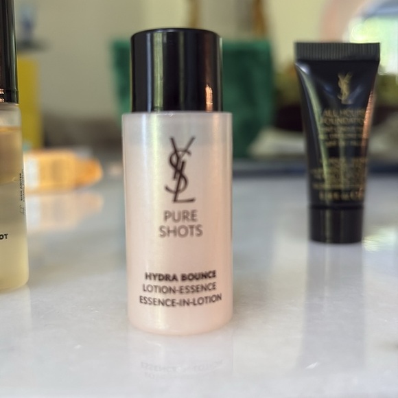 New Set of 3 Samples YSL Pure Shots Night Reboot, Hydrabounce Lotion,Foundation - Picture 2 of 5